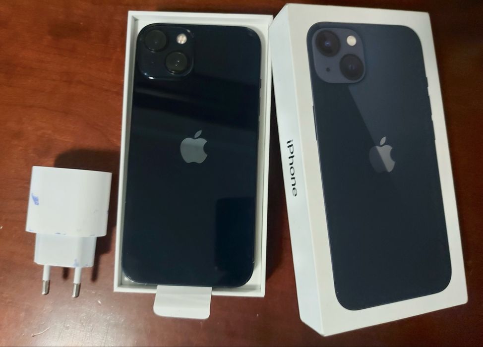 Продам айфон 13 полный комплект