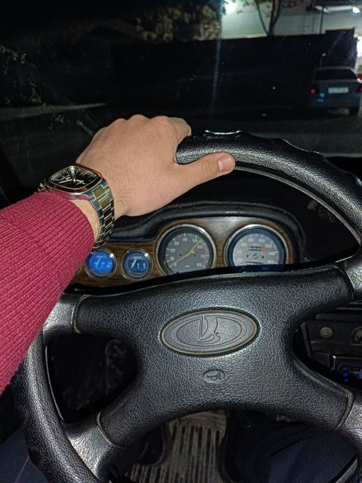 Ваз 2106 сотилади