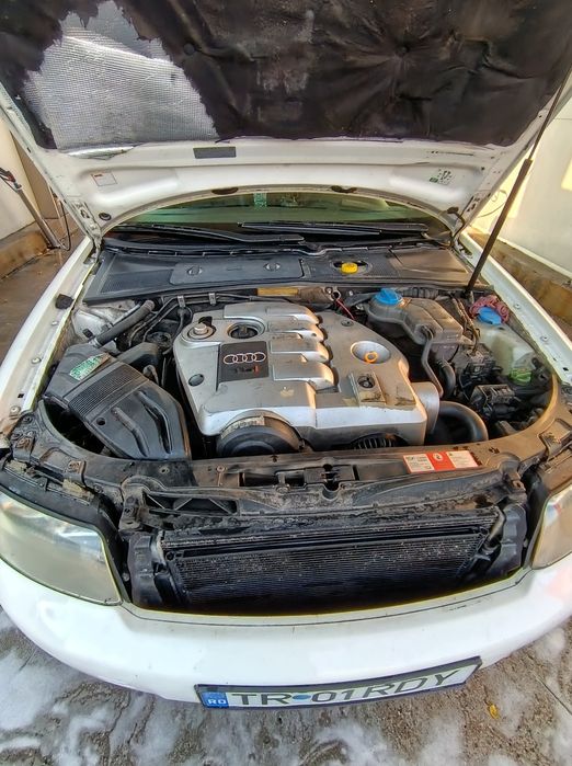 AUDI A4 2001 — imagine 5