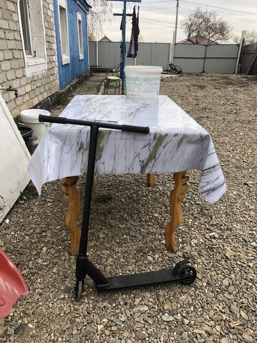 Продам самокат трюковой