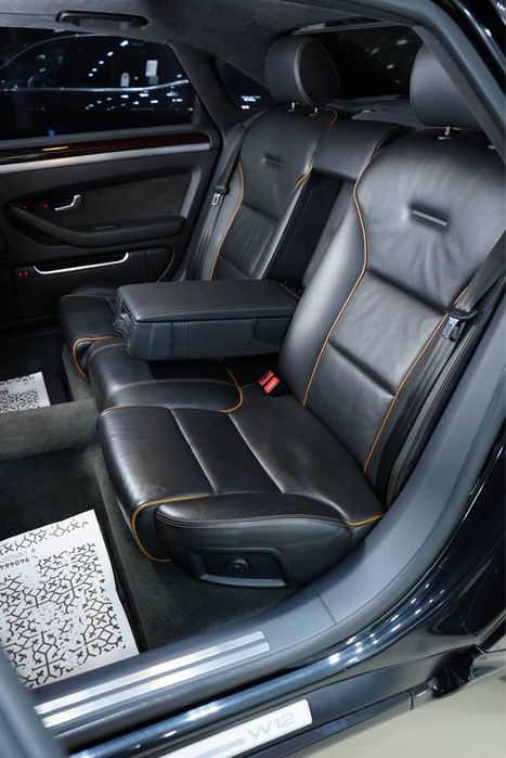Audi A8 W12 Quattro