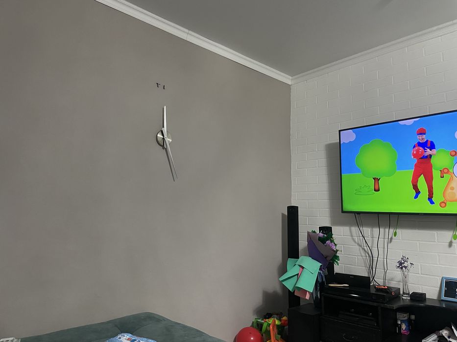 Продам 2-х этажный дом