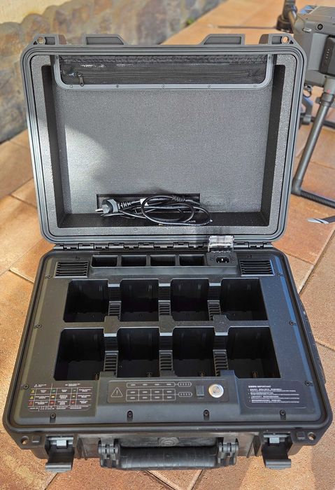 Drona DJI Matrice 300 RTK Basic Combo + Zenmuse H20