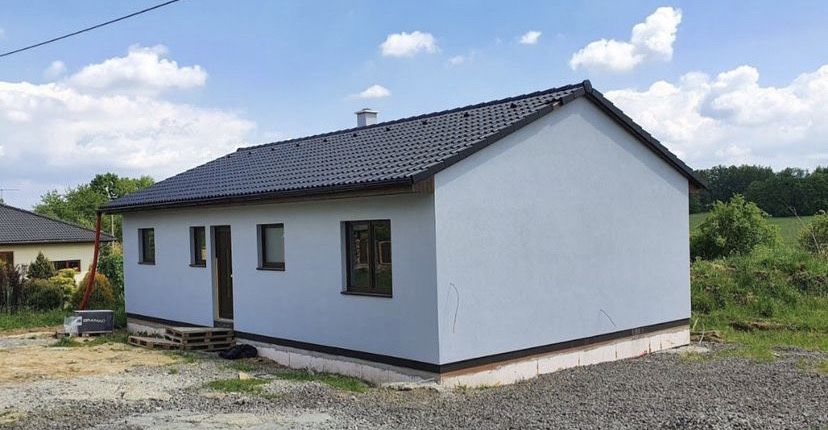 Vand case din panouri sandwich termoizolate