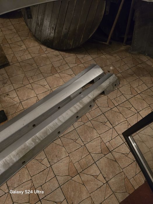 Мерцедес с 350 оборудвана предна броня прагове и задна