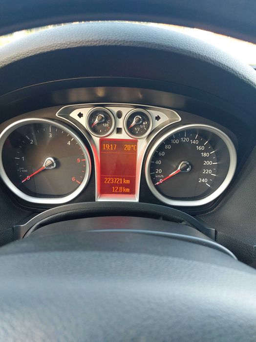 Ford Kuga 4x4 Automat Panoramic