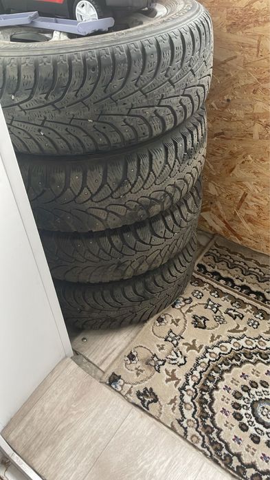 Продам диски с резиной зима р 14