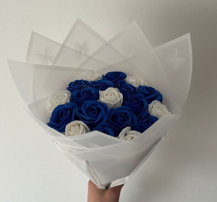Buchet 19 trandafiri din sapun