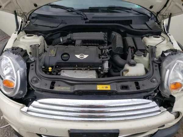 Mini Cooper / Мини Купър R56 на части