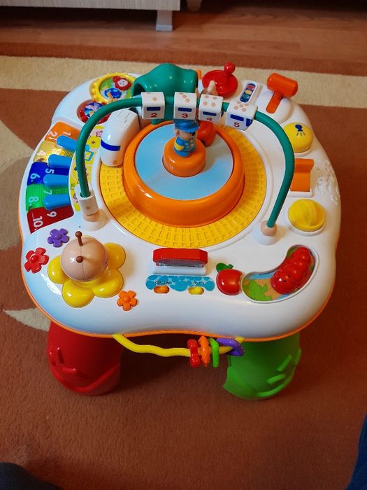 Măsuță interactiva