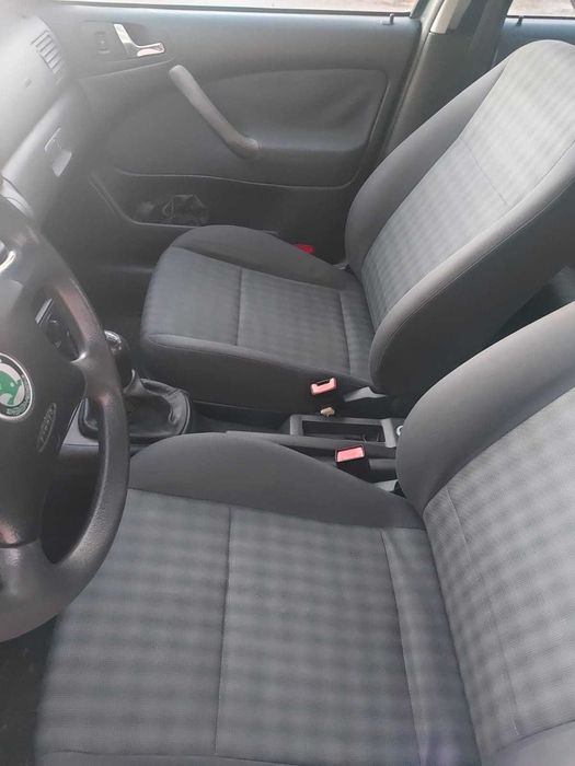 Skoda octavia an 2007 benzina 1.4