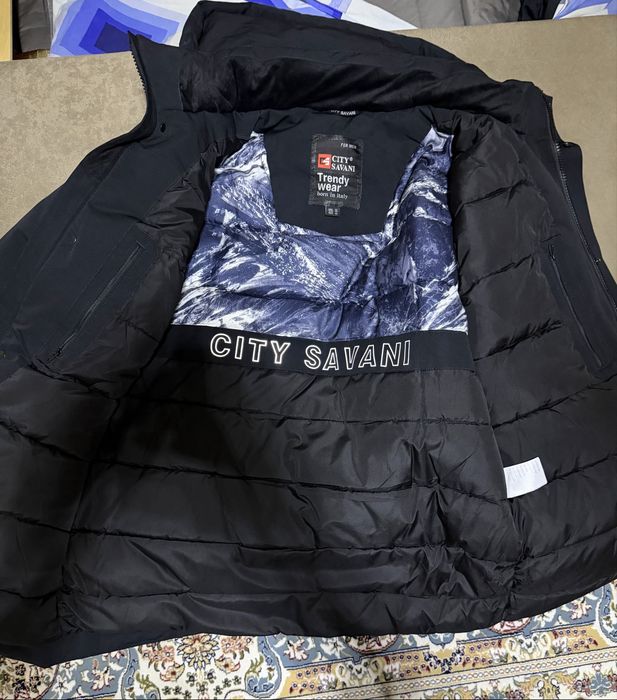 Зимняя куртка новая,