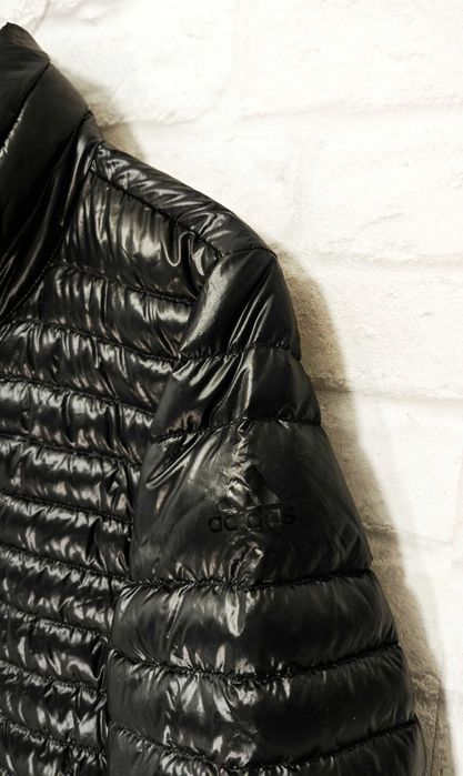 ADIDAS Оригинално дамско яке с пух размер М