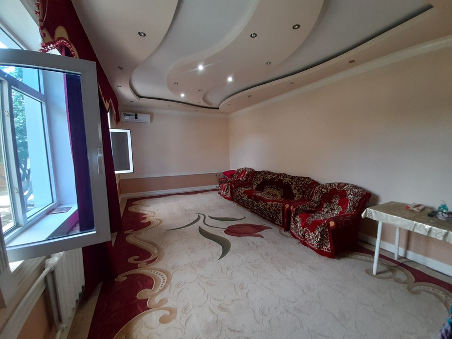 Водстройдан коттедж сотилади