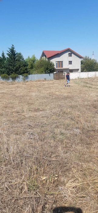 Vand  teren  intravilan  Sat Costi  23 euro mp Negociabil