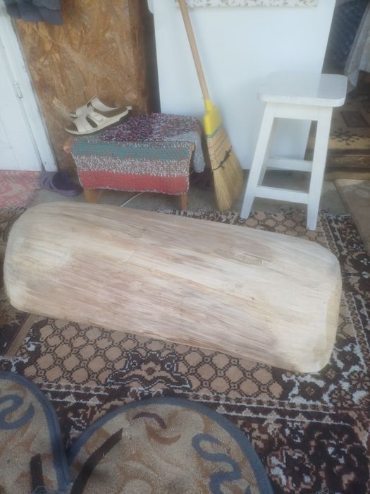 Vând covată rustică din lemn de plop