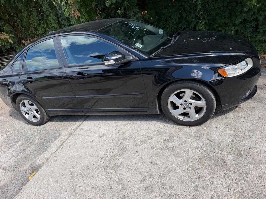 Volvo S40 D2 1.6L, model 2012 Diesel