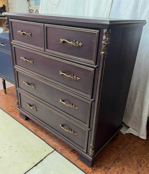 Комод деревянный