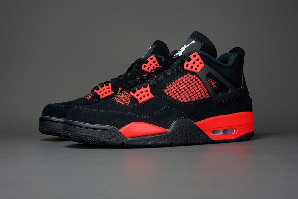 Jordan 4 Retro "Red Thunder"