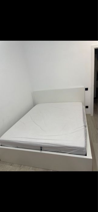 Кровать двуспальная IKEA