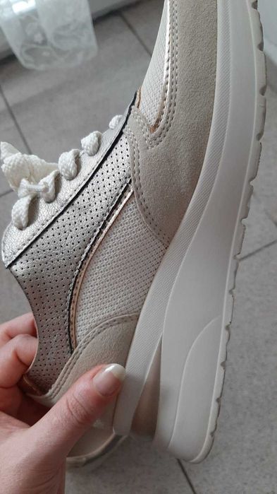 Дамски сникърси Go Soft