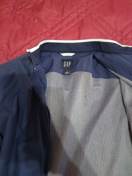 Продавам много запазени дънки и панталони  DSQUARED.  Scotch Soda.