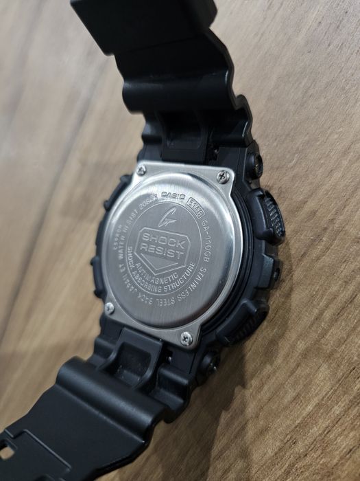 Часовник Casio G Shock GA110BG