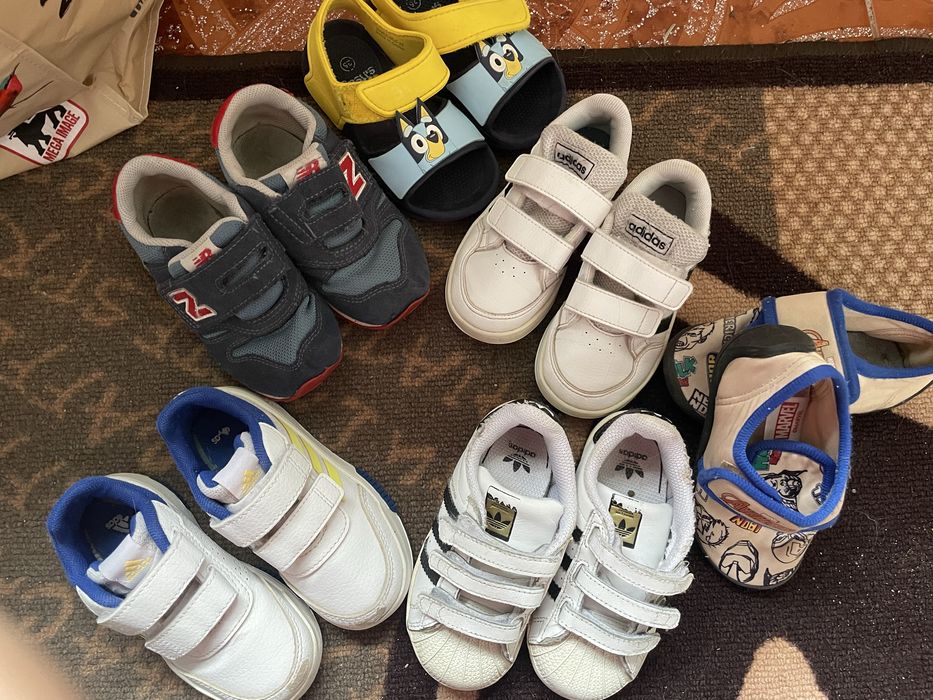Adidasi pt. copii nr. 24