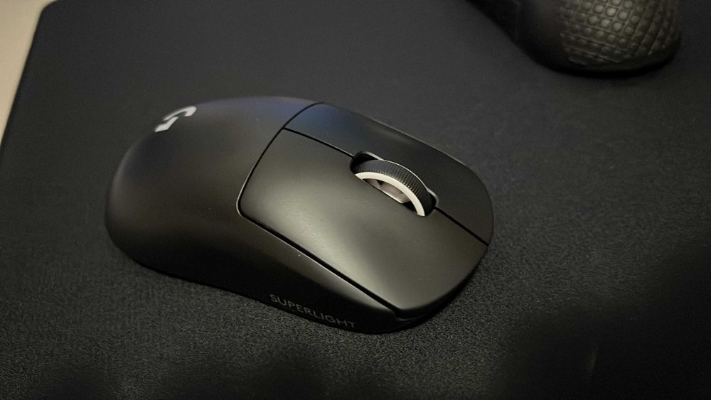 Mouse gaming Logitech Superlight