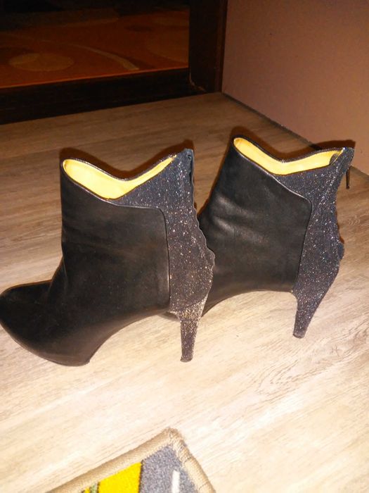 Дамски боти различни