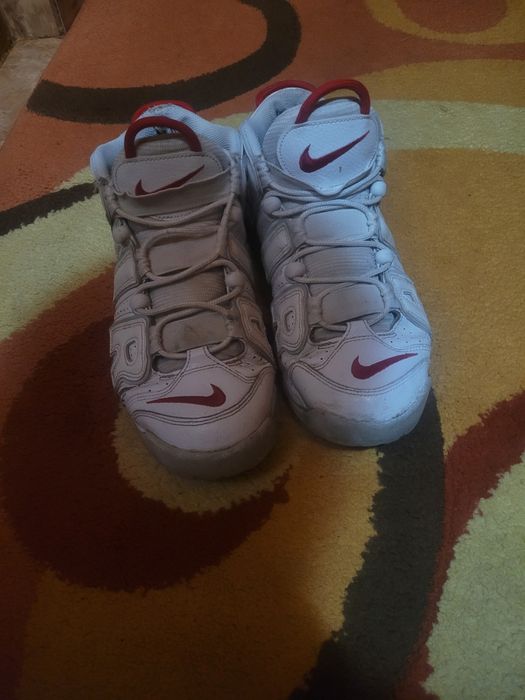 Vand Nike Uptempo albi marime