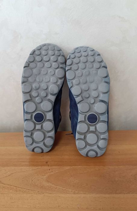 Skechers-Много Запазени