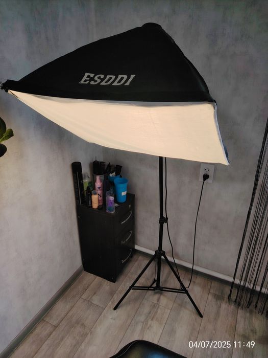 Продам лампу для наращивания ресниц