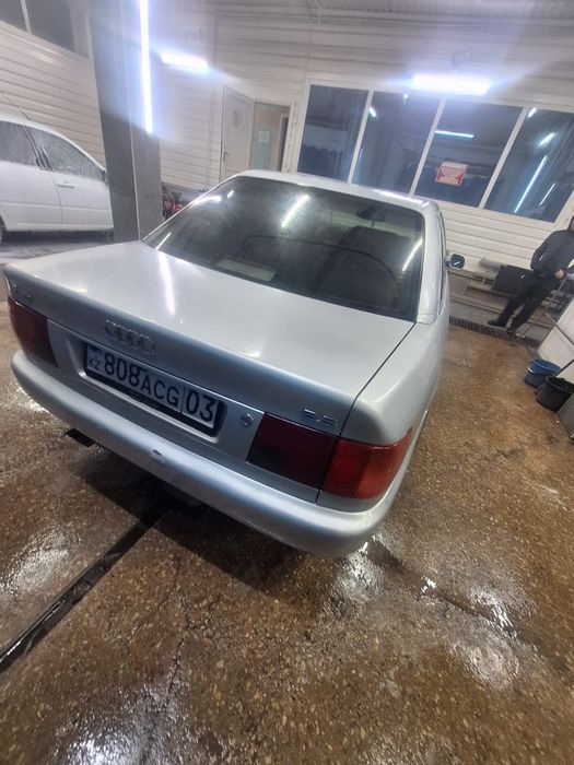 Продам Audi A6 C4 Quattro