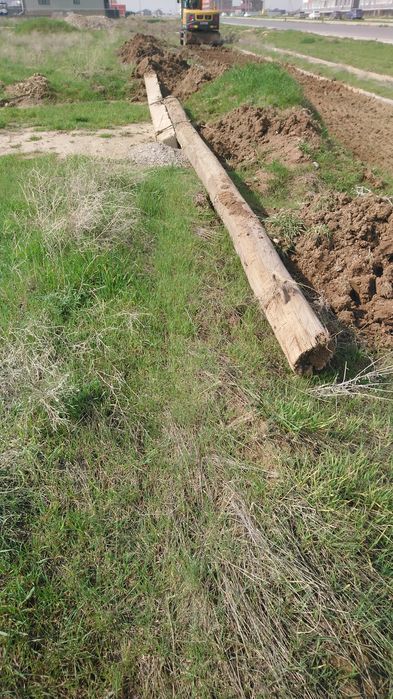 Столбы прадается