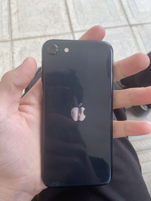 Айфон се сатылады