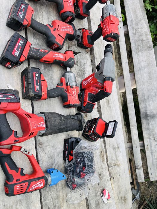 Vand diferite scule Milwaukee