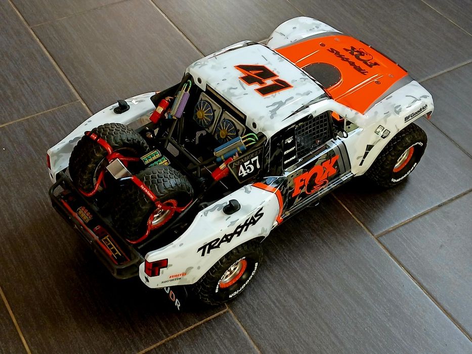 Traxxas UDR 1/7 Desert Racer/Short Course Truck Vitavon