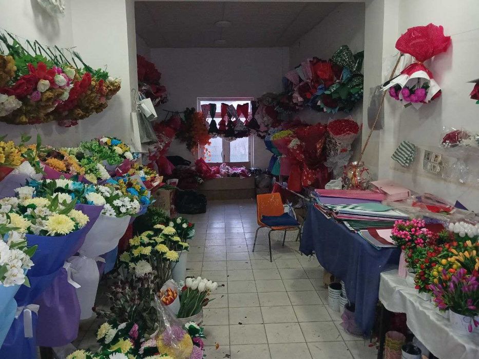 Савдо дўкони Жиззах шахри