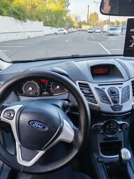 Ford Fiesta 1.25 Benzină + GPL