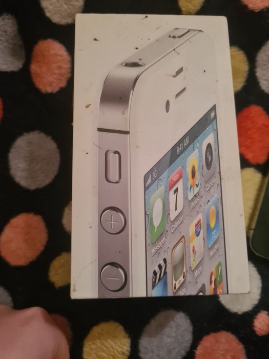 продам Apple iPhone 4s