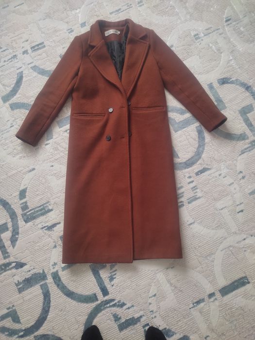 Киимдер сатылады