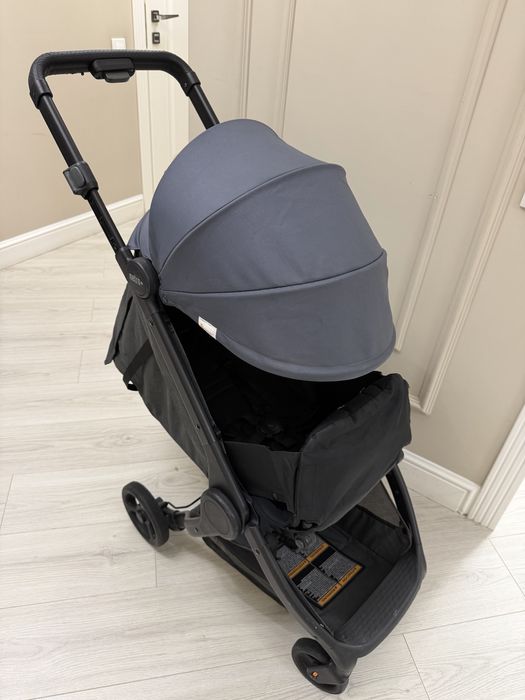 Продам коляску Ergobaby metro + deluxe 100.000