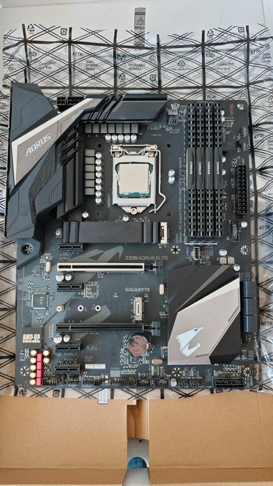 Комплект i5 9600k 32Гб DDR4
