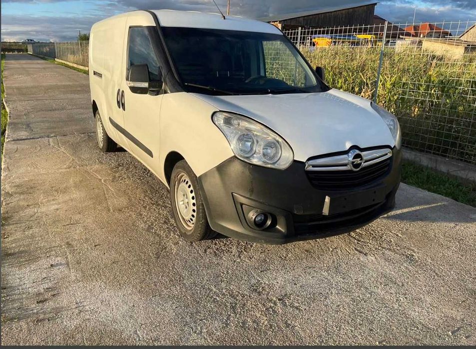 usa spate opel combo van motor 1.3diesel euro 6