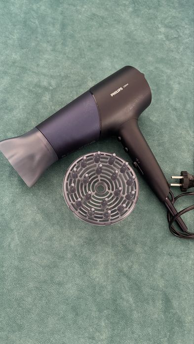 продам фен  Philips BHD-510/00