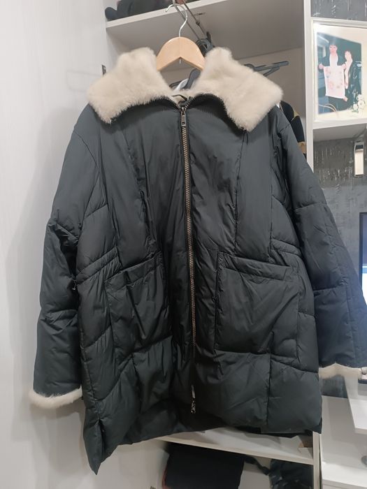 Продам куртку, женская 58-62 большимер