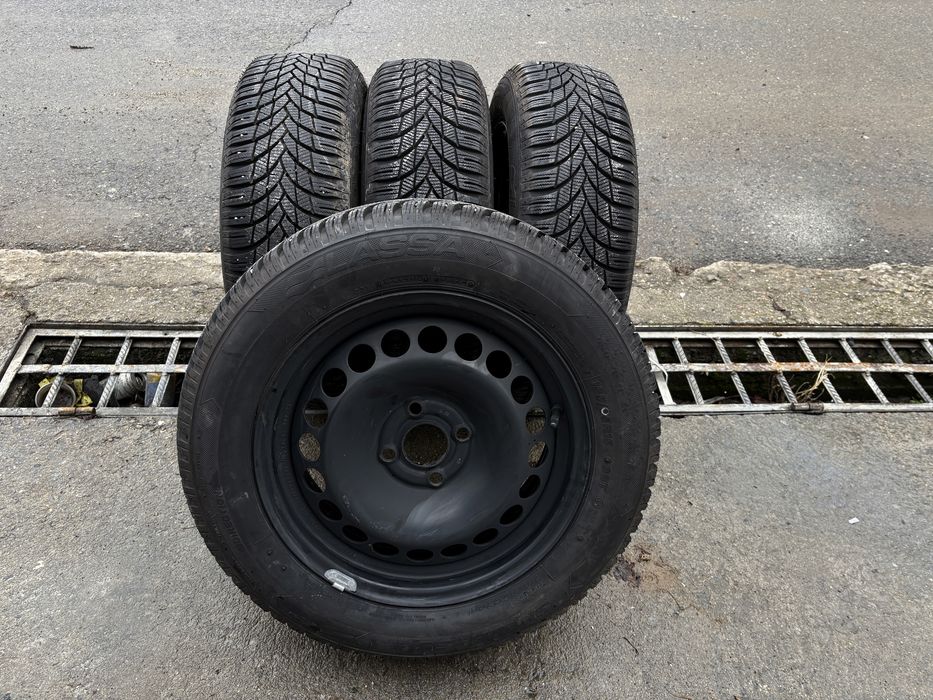 4бр. НОВИ зимни гуми с джанти  185/65 R15цола от Opel Corsa 4x100