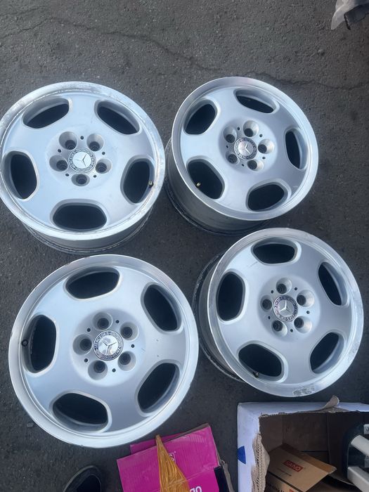 Продам мейкаб р17