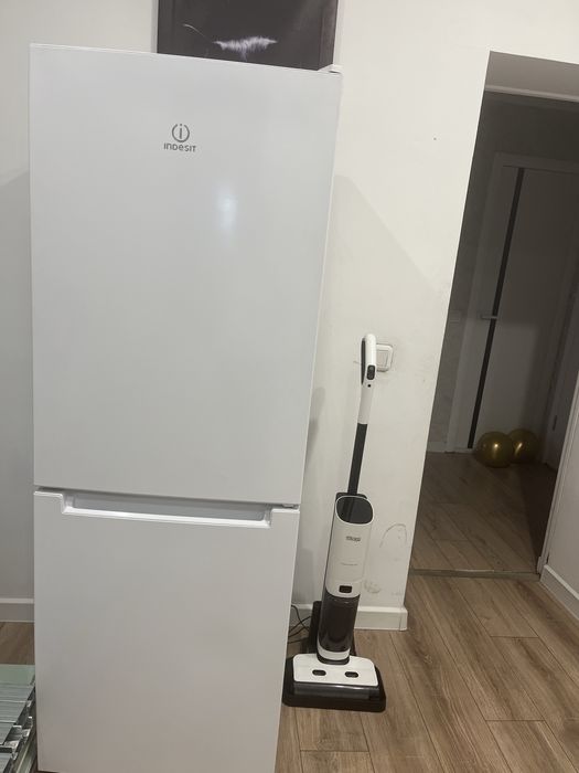 Продам холодильник в идеальном состоянии